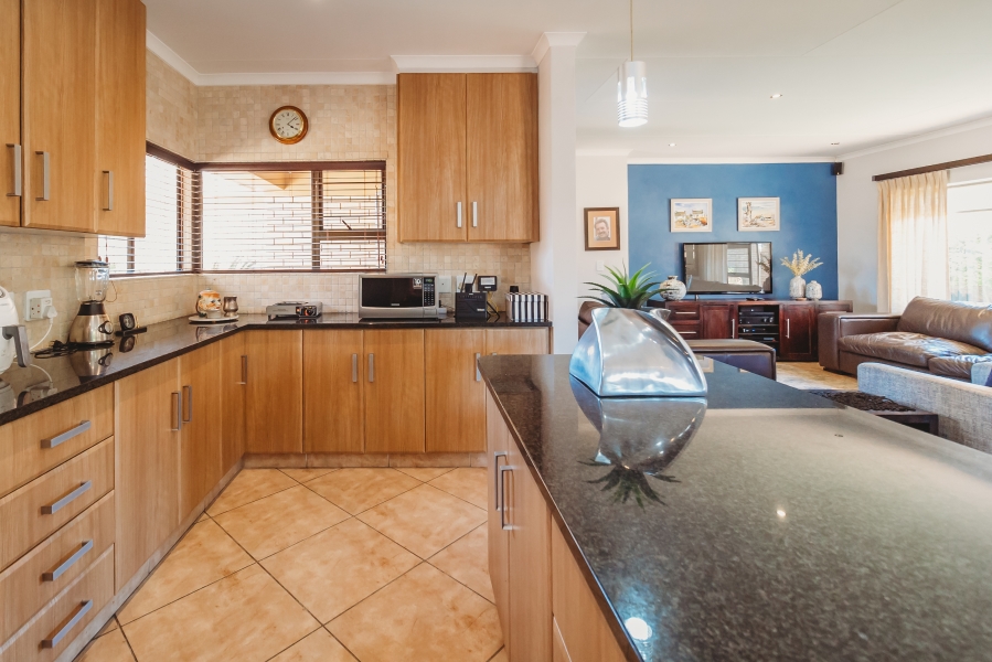 3 Bedroom Property for Sale in Heather Park Western Cape